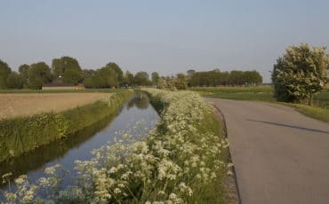 Restant van de vroegere rivier de Fivel nabij Huizinge.